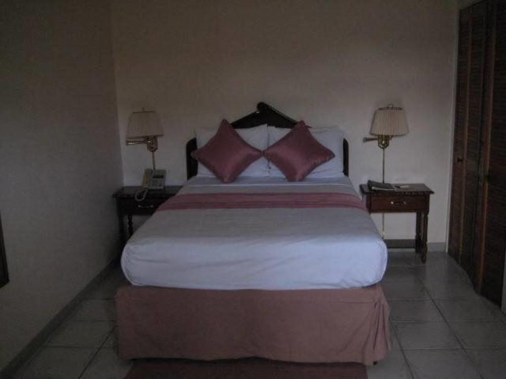 Villa Sonate Runaway Bay Ngoại thất bức ảnh